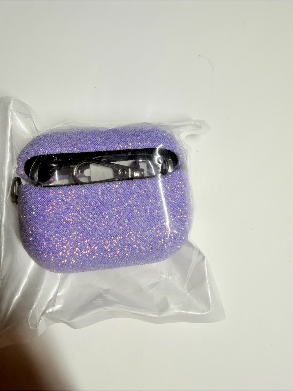Purple Glitter Protective Case for Wireless Earbuds AirPods Pro3